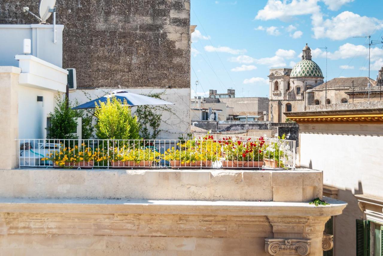 Il Garbino Suite And Apartment Lecce Buitenkant foto